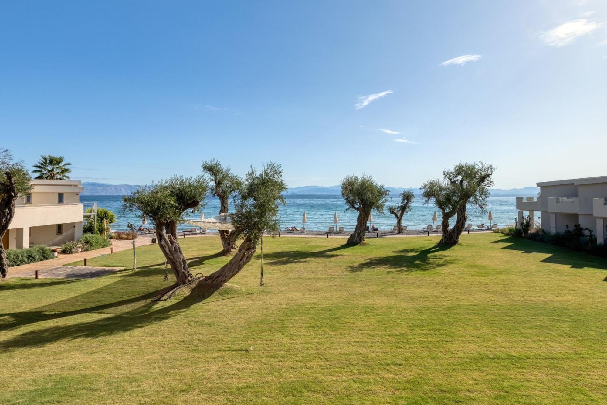 Domes Miramare, A Luxury Collection Resort, Corfu - Adults Only Moraitika Dış mekan fotoğraf